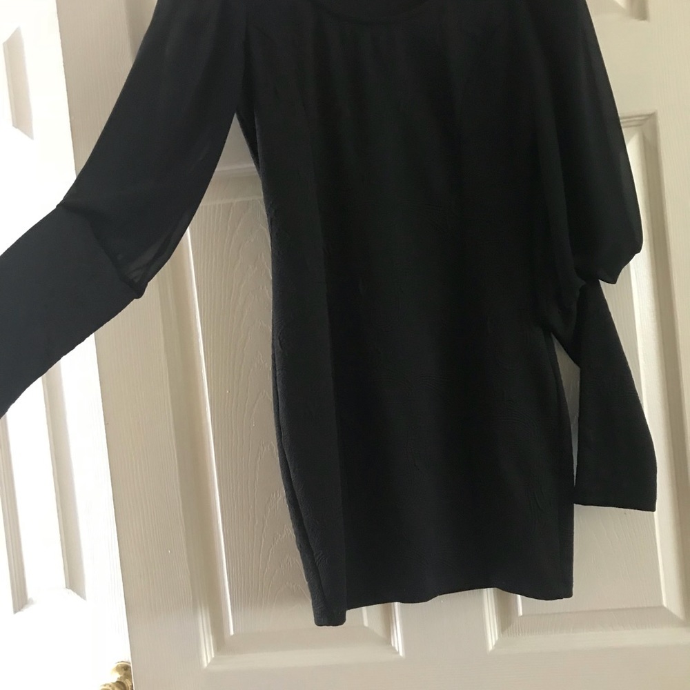 Classy mini bodycon dress